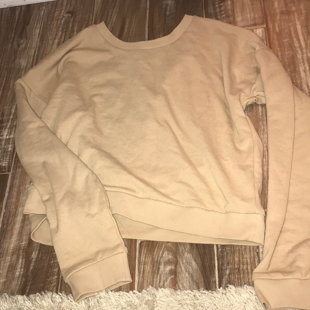 Long sleeve top